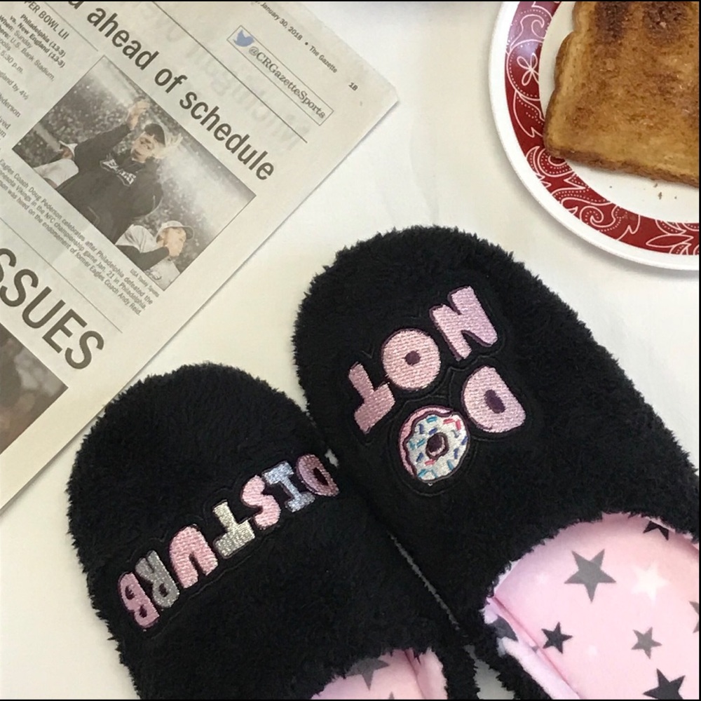 PJ Couture “Do Not Disturb” Slippers